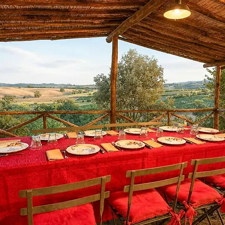 With Jacuzzi In The Hills Cetona
